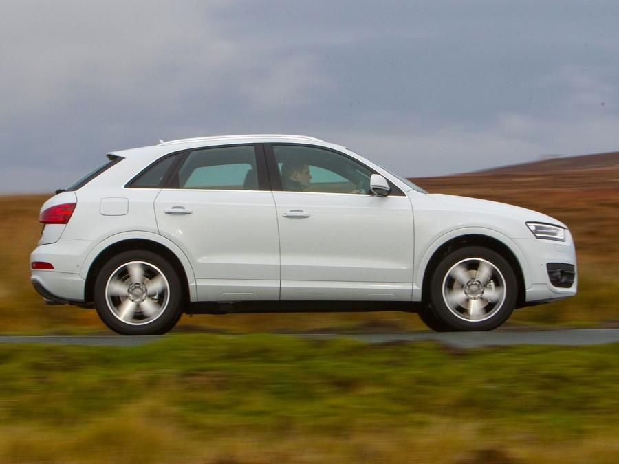  Audi Q3 2.0 TDI Quattro (8U) 2012 года  (UK) (фото 2 из 8)
